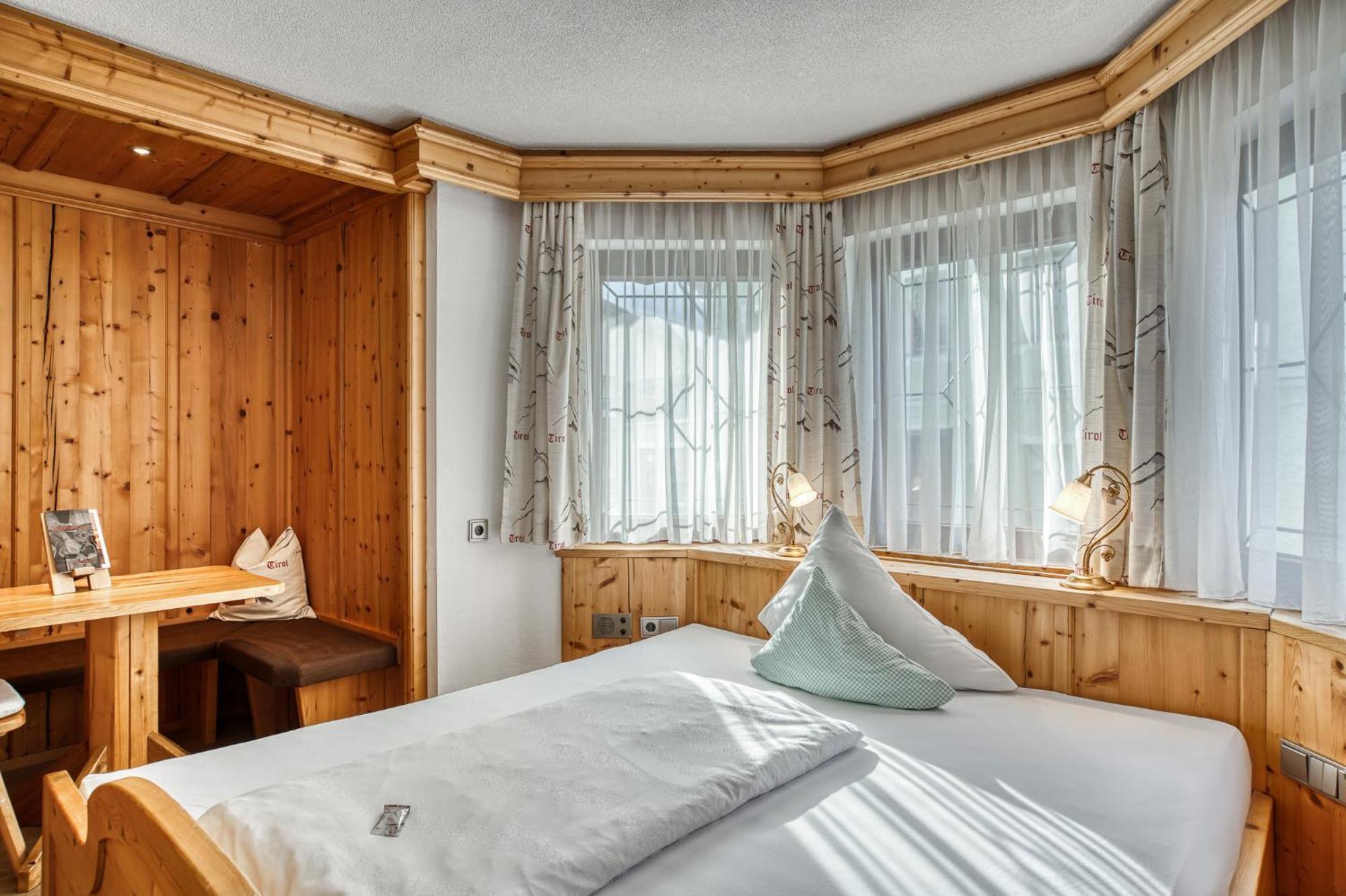 Hotel Alpenstolz Mieders Szoba fotó