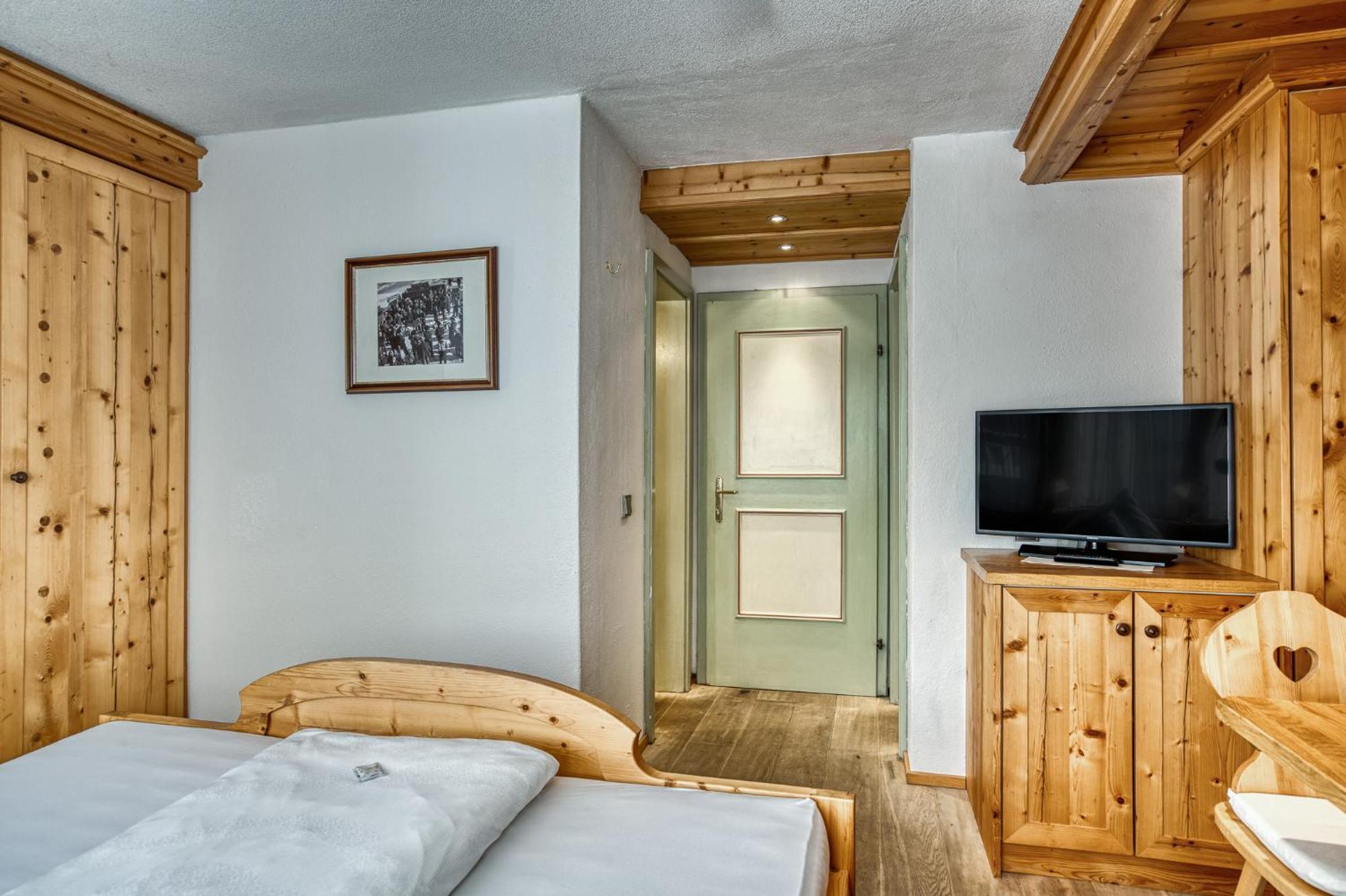 Hotel Alpenstolz Mieders Szoba fotó