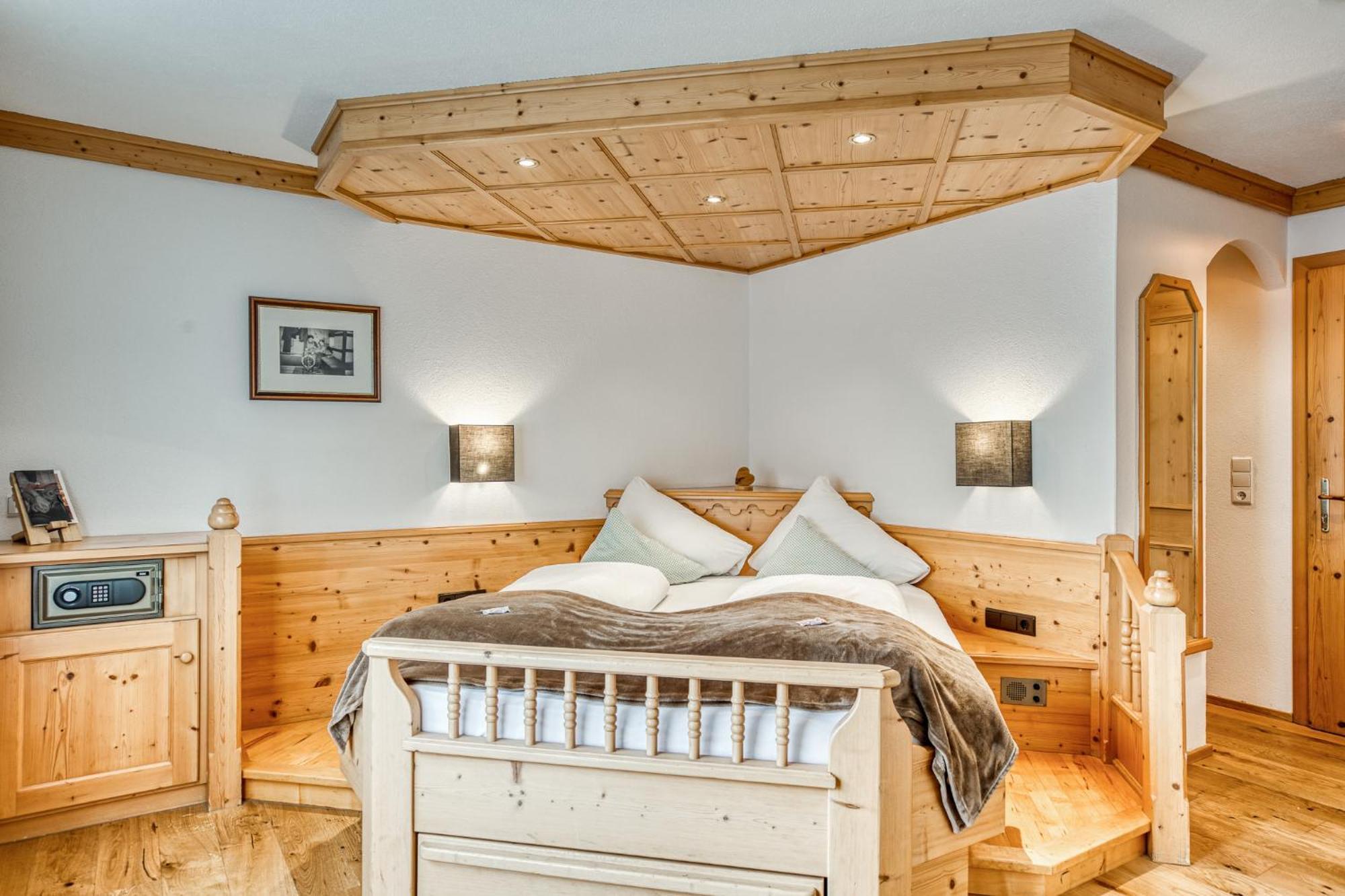 Hotel Alpenstolz Mieders Szoba fotó