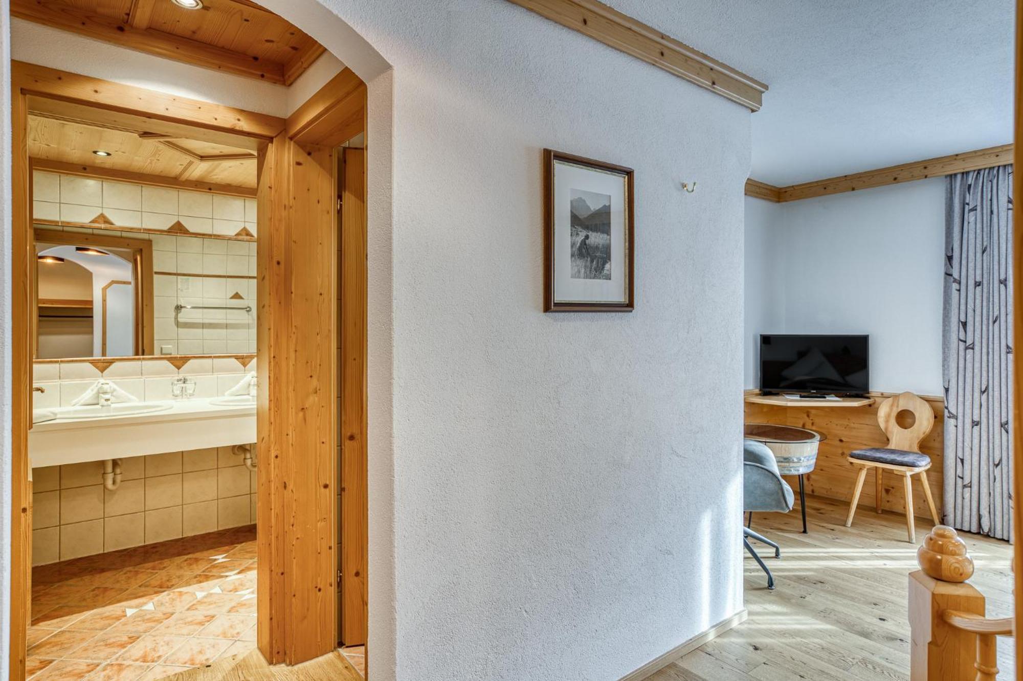 Hotel Alpenstolz Mieders Szoba fotó